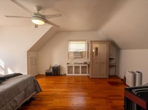19611 Pompeii Avenue, Hollis NY 11423