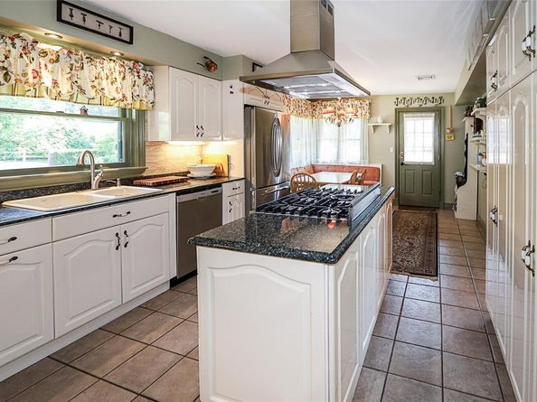 19 Marietta Road, Glen Cove NY 11542