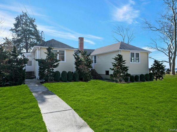 105 Lockitt Drive, Jamesport NY 11947