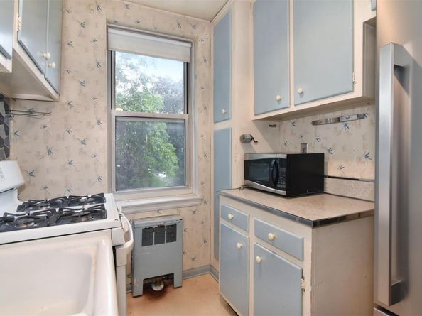 1 Georgia Avenue 3E, Bronxville NY 10708