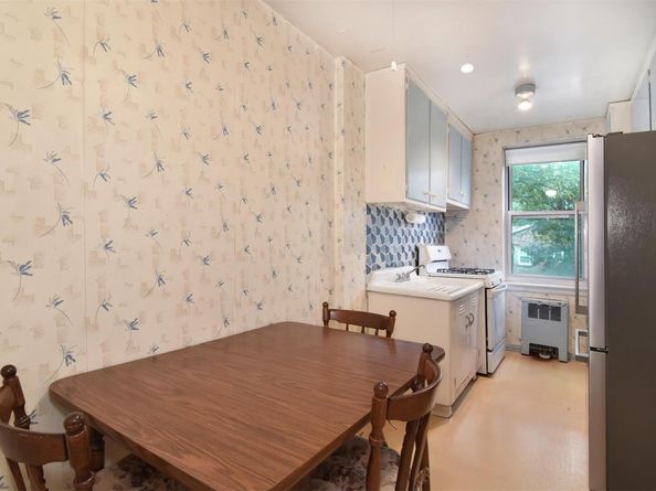 1 Georgia Avenue 3E, Bronxville NY 10708