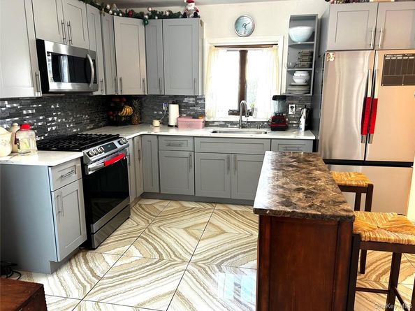 11 Duryea Place, Lynbrook NY 11563