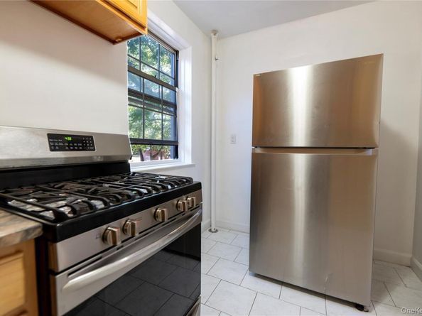 77-04 141st Street 67F, Flushing NY 11367