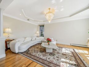3 Kohlsaat Court, Smithtown NY 11787