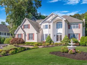 3 Kohlsaat Court, Smithtown NY 11787