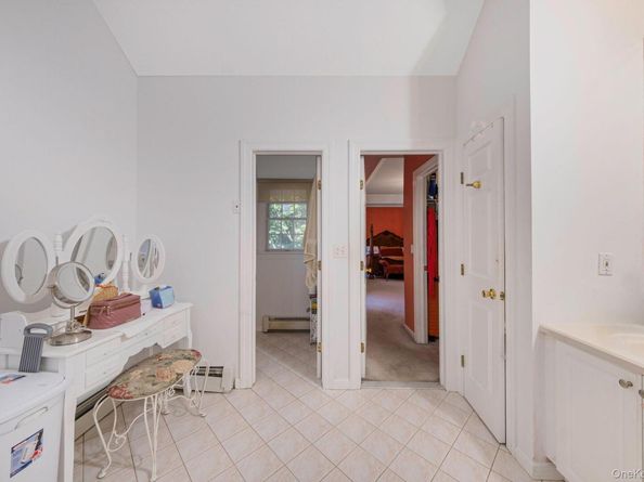 3 Kohlsaat Court, Smithtown NY 11787