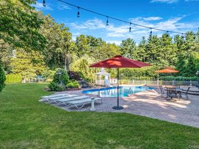 3 Kohlsaat Court, Smithtown NY 11787