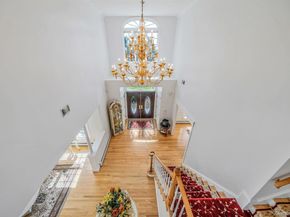 3 Kohlsaat Court, Smithtown NY 11787
