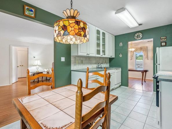 914 Fenway Road, Saint James NY 11780