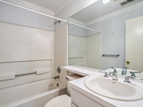 914 Fenway Road, Saint James NY 11780