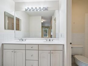 914 Fenway Road, Saint James NY 11780
