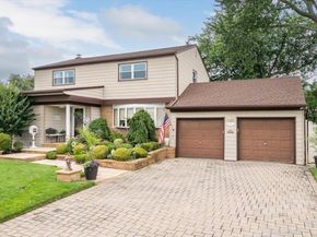 7 Crocus Drive, Massapequa NY 11758
