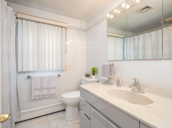 7 Crocus Drive, Massapequa NY 11758
