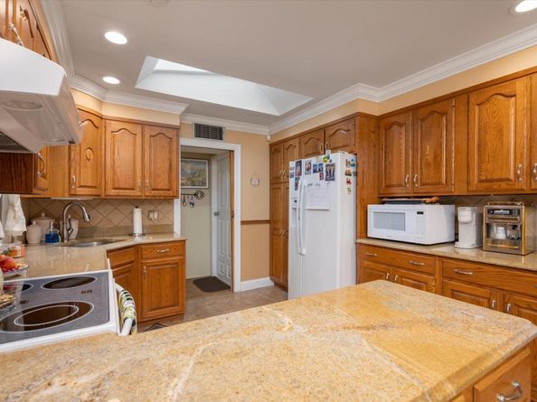 7 Crocus Drive, Massapequa NY 11758