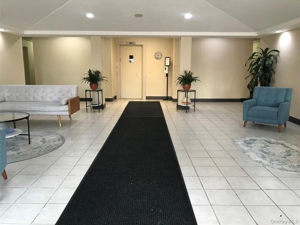 855 E. Broadway 2D1, Long Beach NY 11561