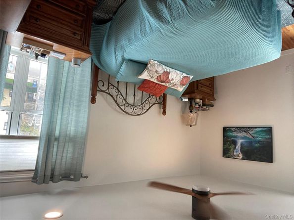 855 E. Broadway 2D1, Long Beach NY 11561