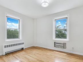 48-55 43 Street 4H, Woodside NY 11377
