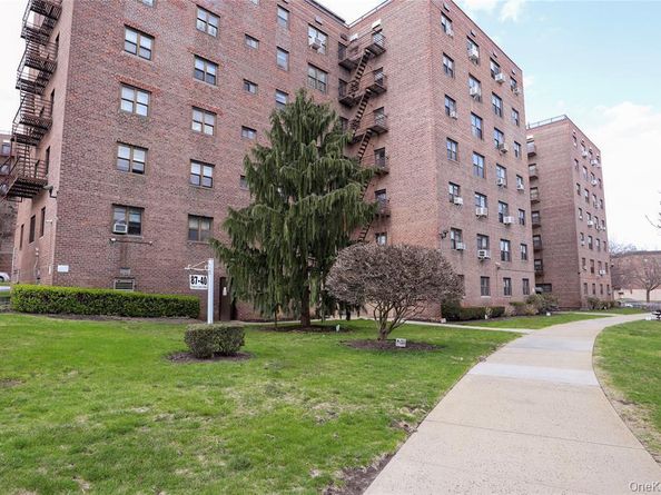 87-40 Francis Lewis Boulevard A76, Queens Village NY 11427