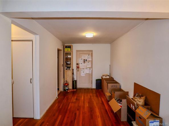 87-40 Francis Lewis Boulevard A76, Queens Village NY 11427