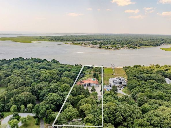 42 S Old Neck Road, Center Moriches NY 11934