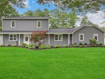 11 Henearly Drive
