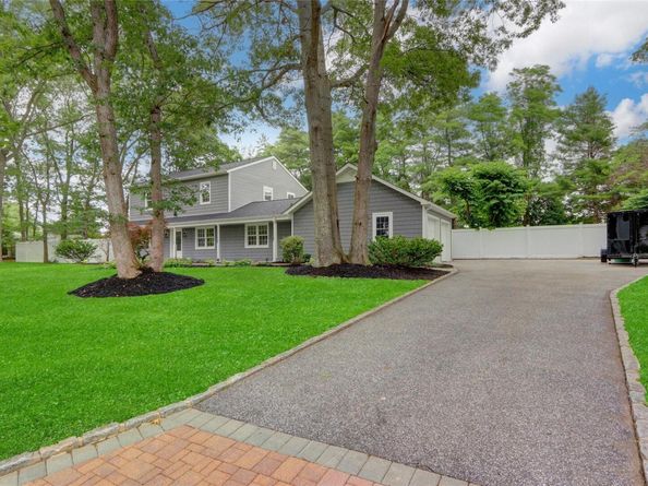 11 Henearly Drive, Miller Place NY 11764