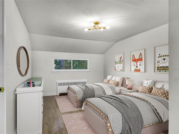 6 Pompano Lane, Massapequa Park NY 11762