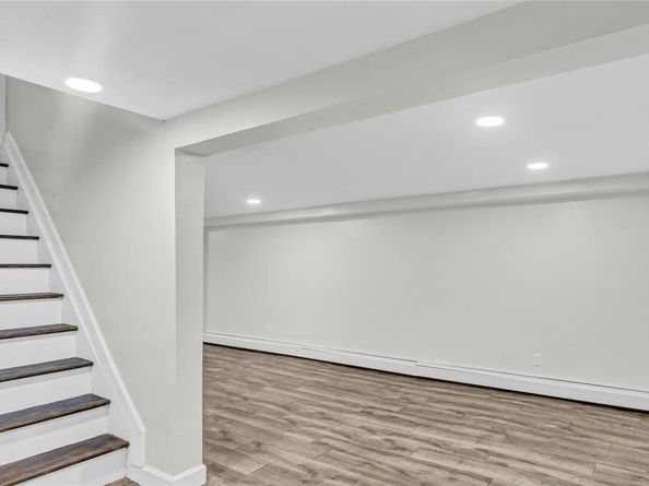 6 Pompano Lane, Massapequa Park NY 11762