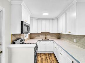6 Pompano Lane, Massapequa Park NY 11762