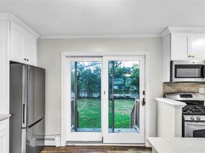 6 Pompano Lane, Massapequa Park NY 11762