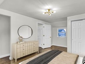 6 Pompano Lane, Massapequa Park NY 11762