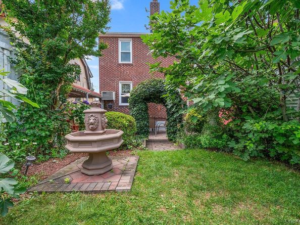30-27 Murray Lane, Flushing NY 11354