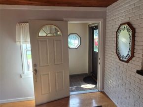 36 Ross Drive, Yorktown Heights NY 10598