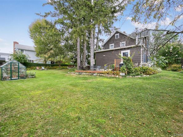 58 Grove Street, Glenwood Landing NY 11547