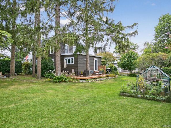 58 Grove Street, Glenwood Landing NY 11547