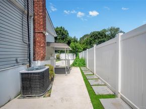 1091 Cramer Court, North Baldwin NY 11510