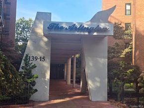 139-15 83 Avenue 629, Briarwood NY 11435