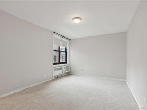 139-15 83 Avenue 629, Briarwood NY 11435
