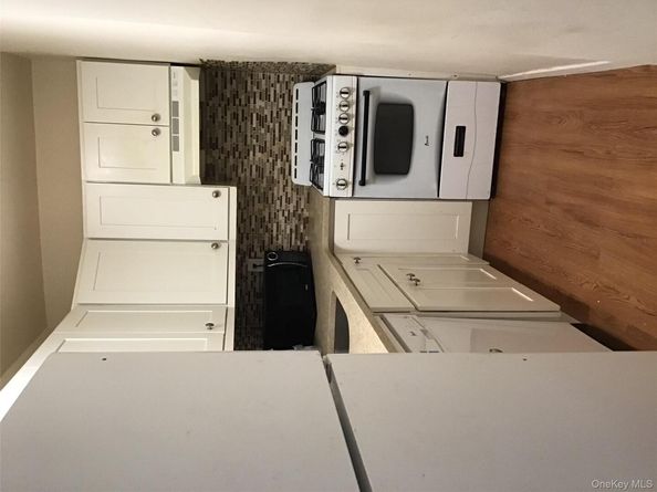 54-40 Little Neck Parkway 4M, Little Neck NY 11362