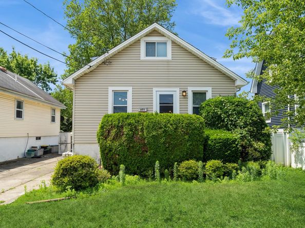 405 Hamilton Avenue, Hewlett NY 11557