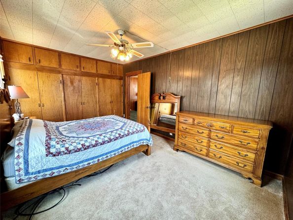 405 Hamilton Avenue, Hewlett NY 11557