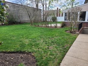 33 Nassau Boulevard, West Hempstead NY 11552