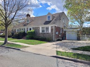 33 Nassau Boulevard, West Hempstead NY 11552