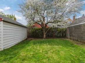 95-18 238th Street, Floral Park NY 11001