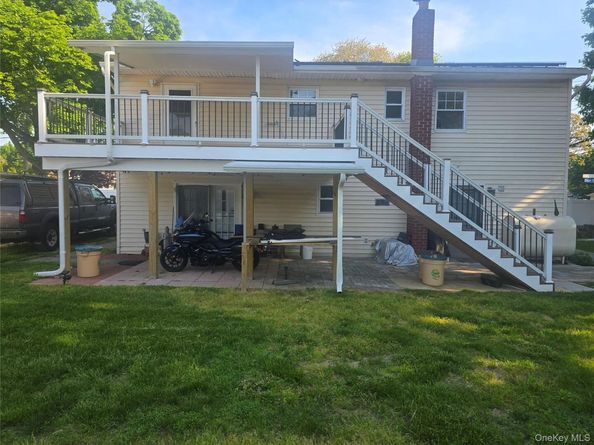 38 Sage Street, Central Islip NY 11722