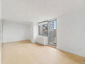 60 Henry Street 15F2, New York (Manhattan) NY 10002