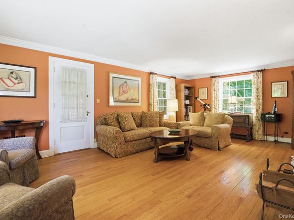 2 Turner Drive, Chappaqua NY 10514