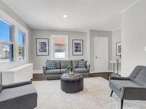 84 Wellington Street, Hempstead NY 11550