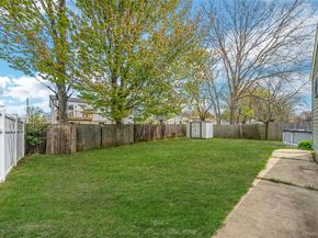 206 Prospect Place, Bay Shore NY 11706