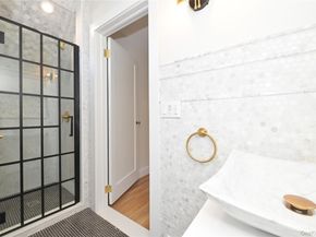 32 Franklin Avenue, Sea Cliff NY 11579